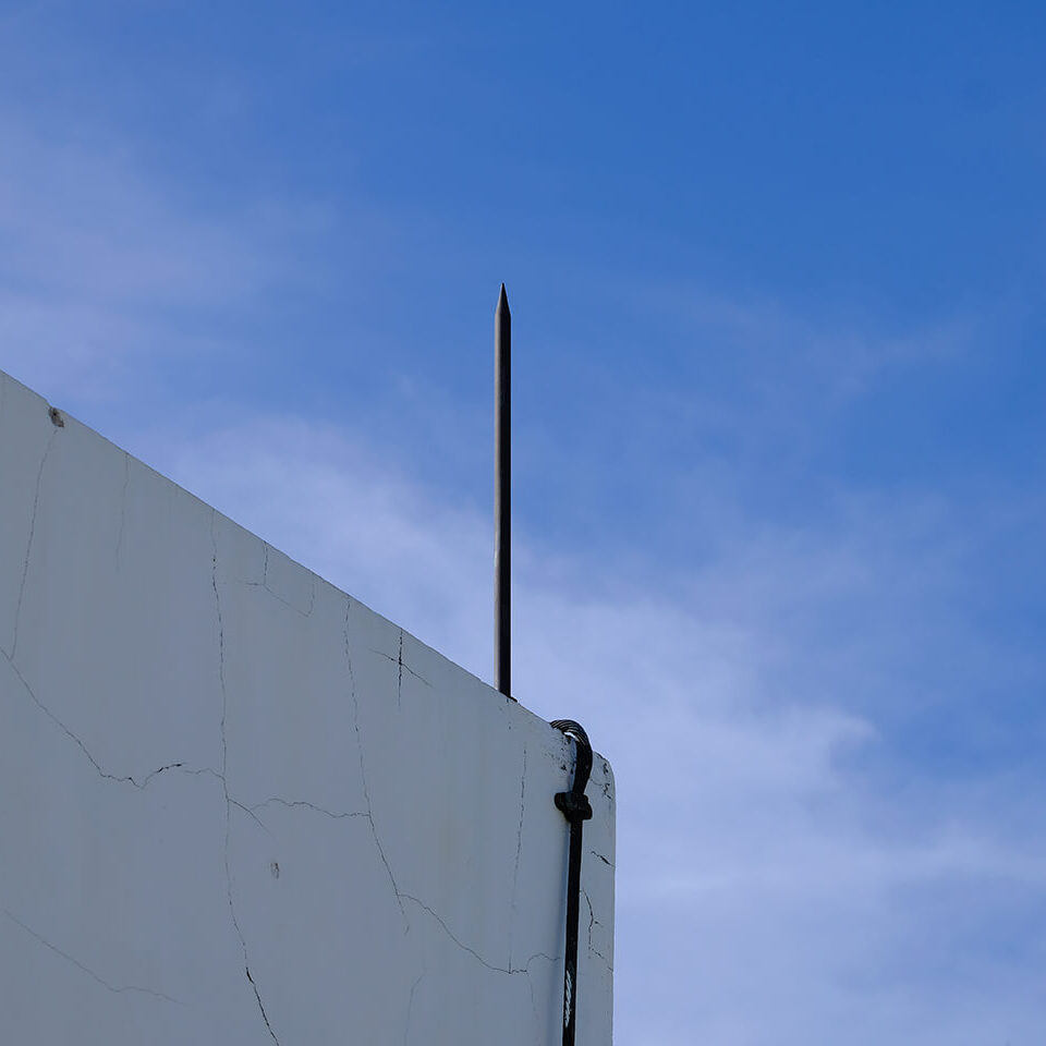 Lightning_shutterstock_1437343721_WEB (1)